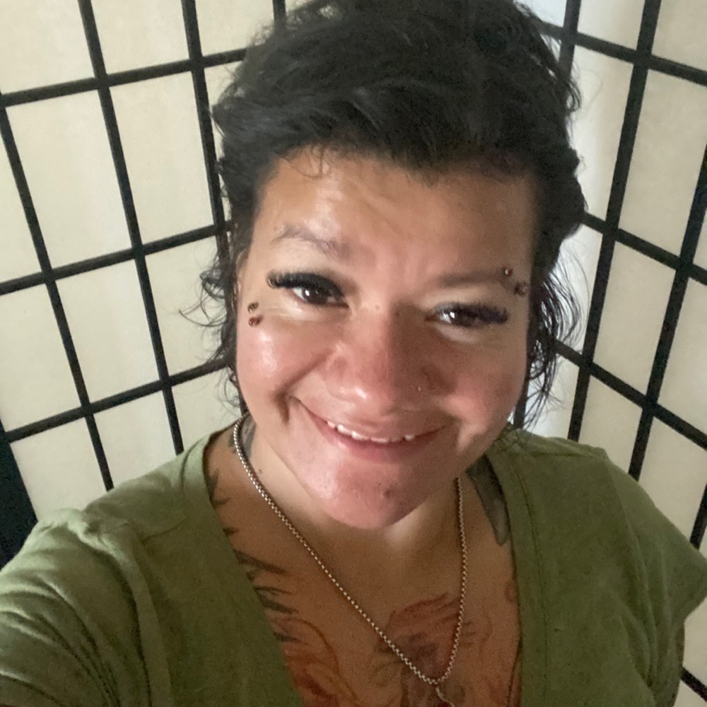 Meet your Posher, Francisca